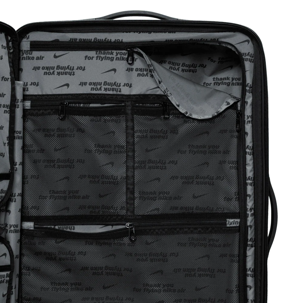 Nike 29 IN Hardshell Luggage - Image 8